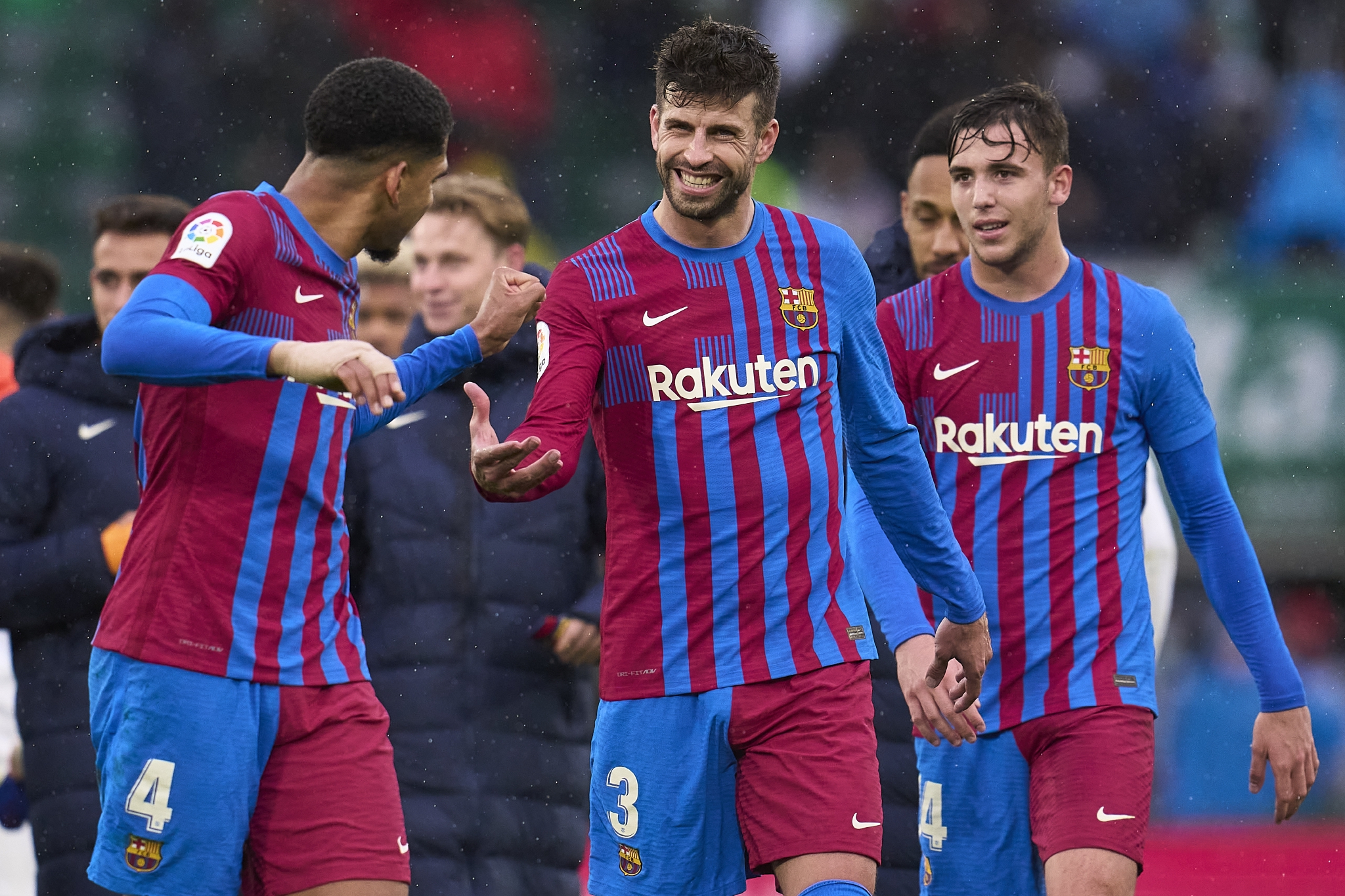 斯基拉：皇马只能在夏窗1000万回购帕斯，球员也不想冬窗转会